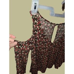 American Eagle Cold Shoulder Brown Floral Pattern Top - size M